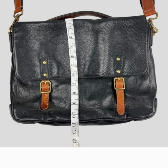 Fossil Men’s Defender Messenger Black Bag - Picture 3 of 16